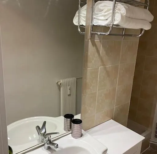 Appartement Au Cœur De Cosy Paris